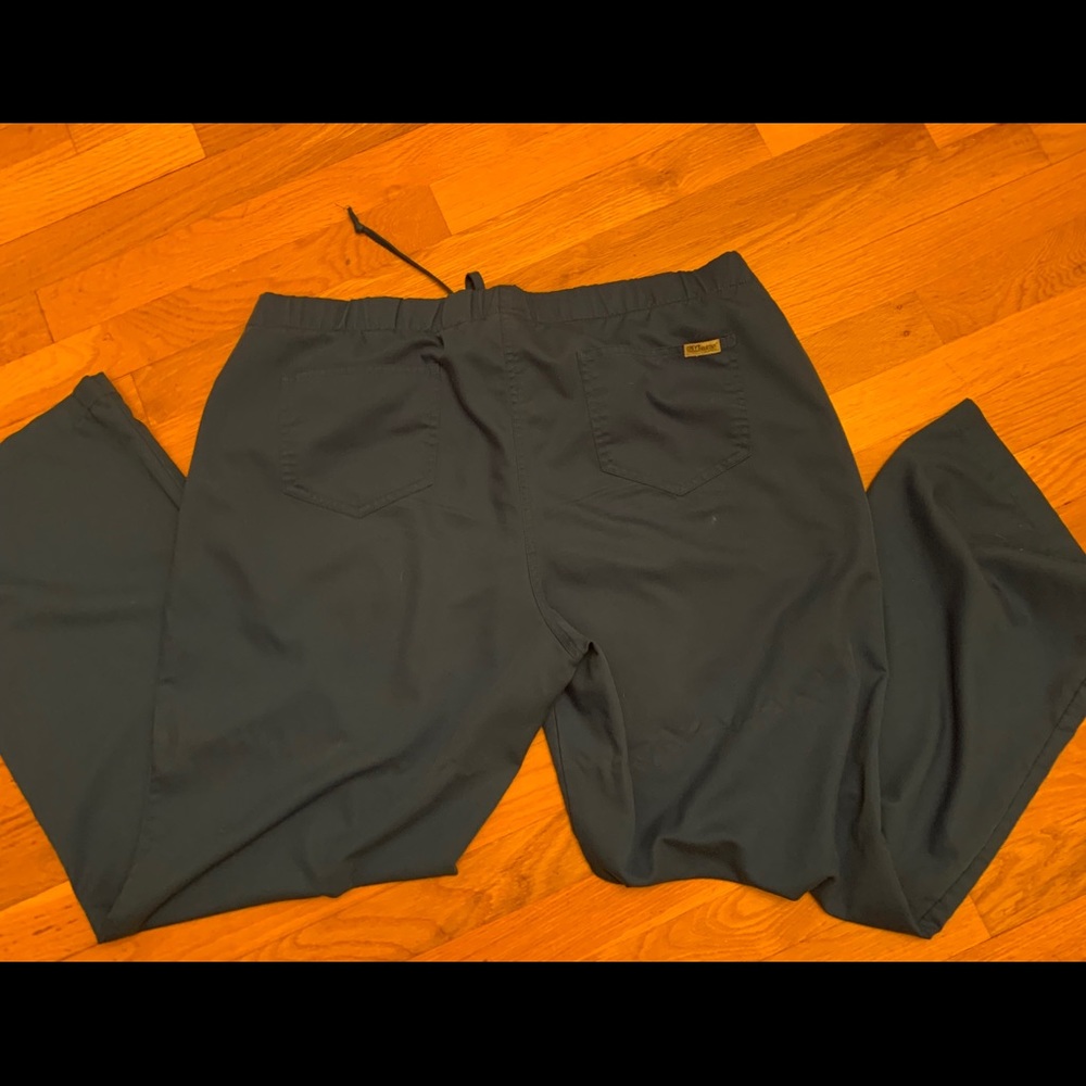 Grey’s Anatomy Scrub Pants XL
